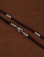 Шнурок шёлковый из белого золота c шёлковым шнурком