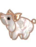 Брошь из золота c эмалью и перламутром