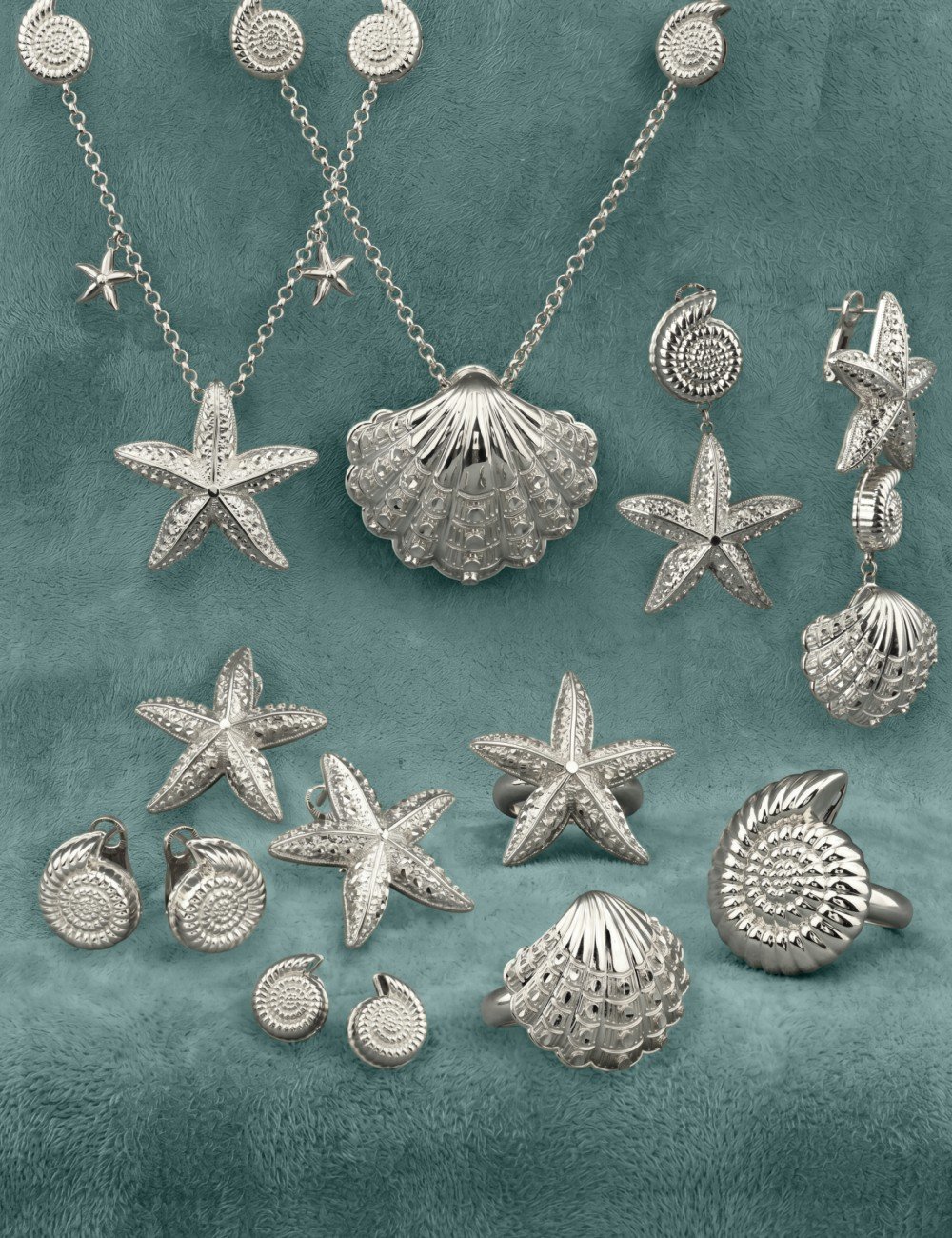 Колье из белого золота