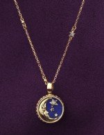 Колье из лимонного золота c бриллиантами, лазуритом и перламутром