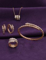 Серьги из золота c бриллиантами