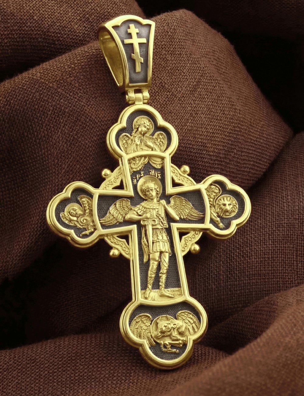Крест из лимонного золота