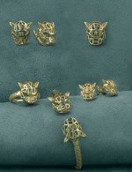 Подвеска из лимонного золота c изумрудом