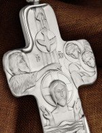 Крест из белого золота