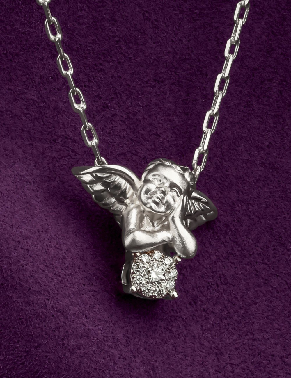 Колье из белого золота c бриллиантами