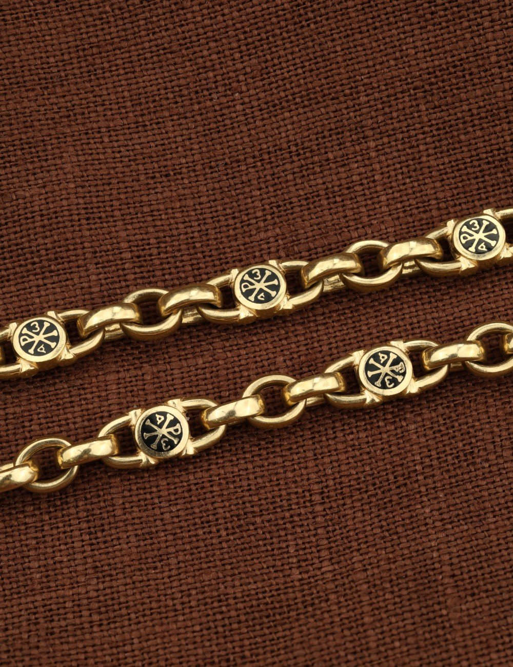 Цепь из лимонного золота c эмалью