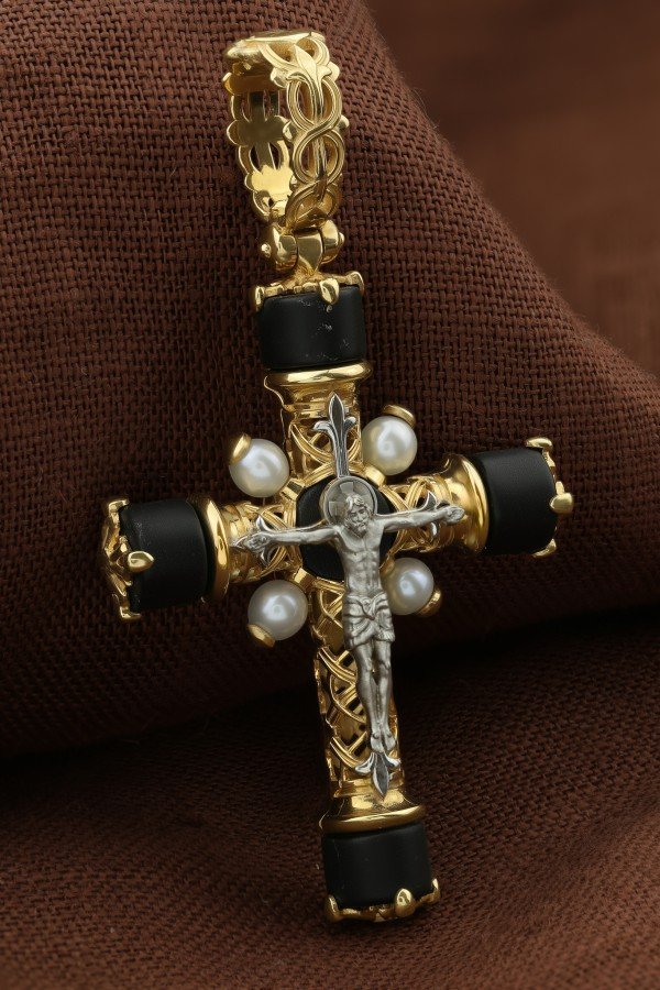 Крест из лимонного золота c ониксом и малахитом