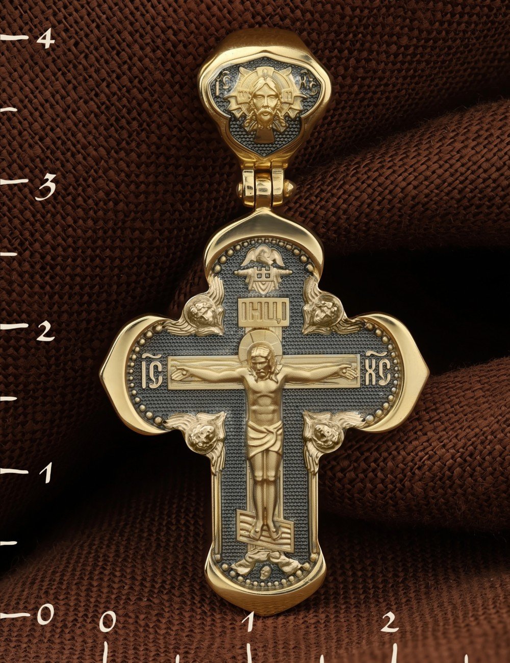 Крест из лимонного золота