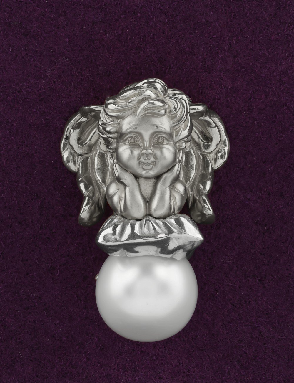 Подвеска из белого золота c жемчугом