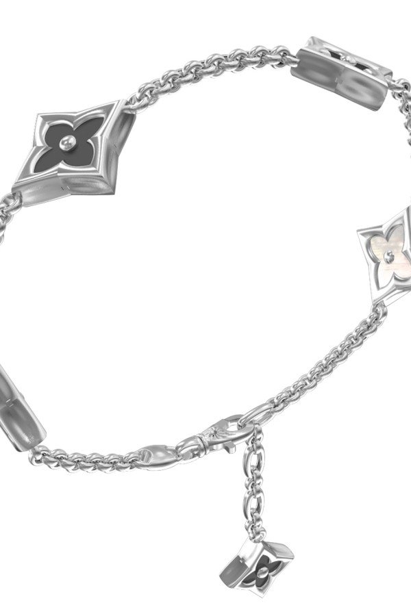 Браслет из белого золота c ониксом и перламутром