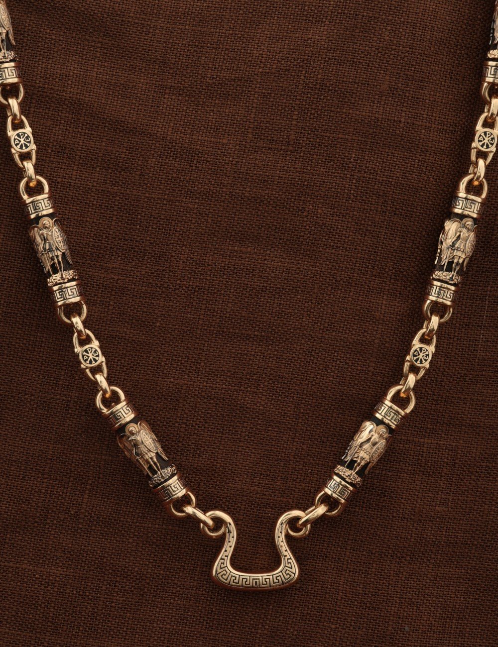 Цепь из золота c эмалью и эбеновым деревом