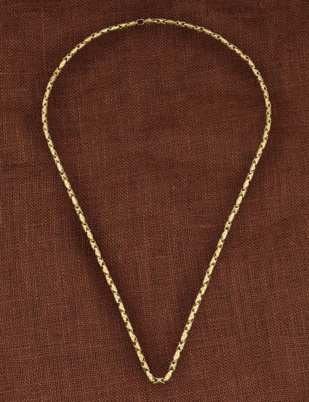 Цепь из лимонного золота