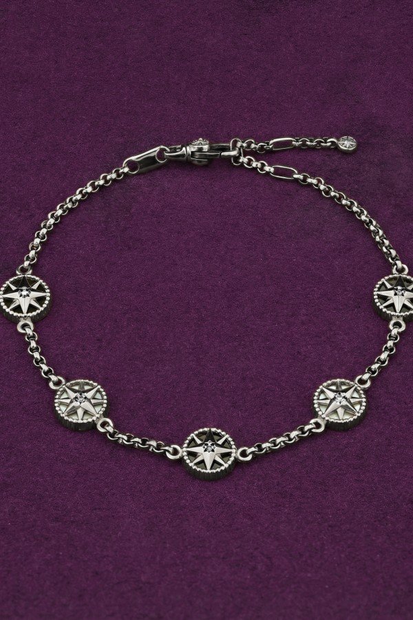 Браслет из белого золота c бриллиантами, ониксом и перламутром