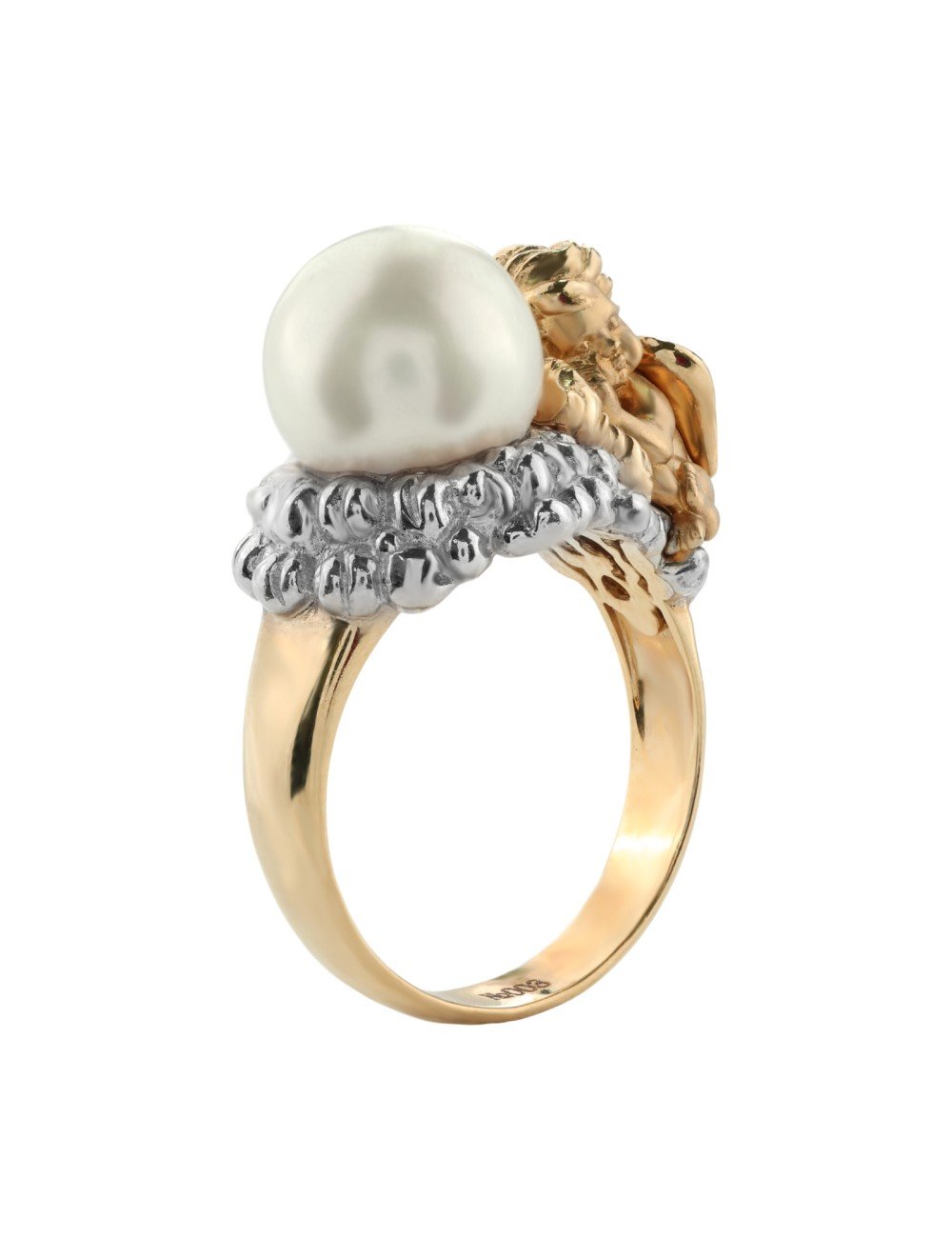 Кольцо из золота c жемчугом
