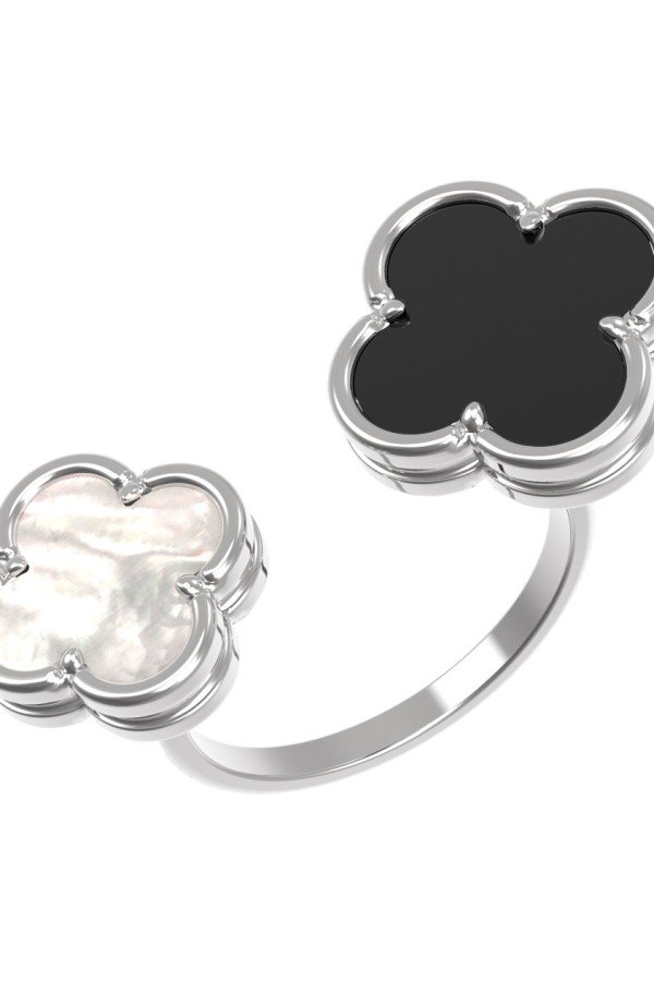 Кольцо из белого золота c ониксом и перламутром