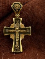 Крест из лимонного золота