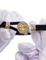 Браслет из серебра и золота c шёлковым шнурком