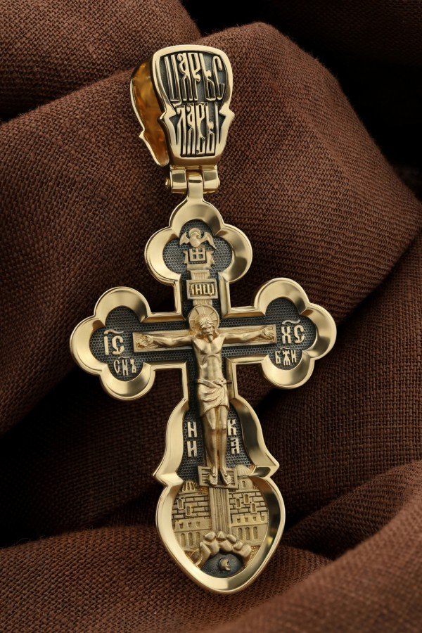 Крест из лимонного золота