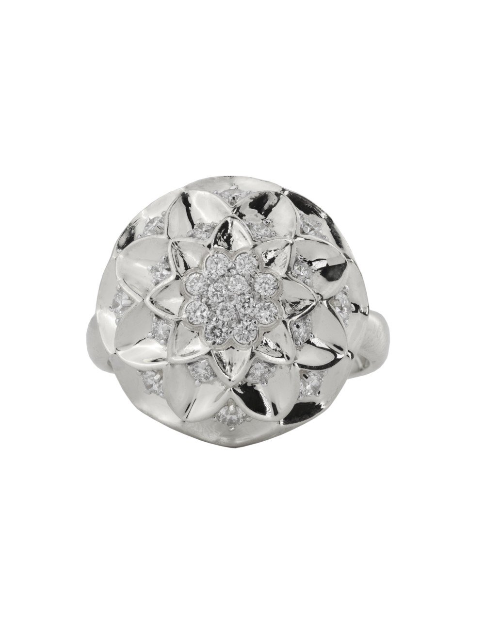 Кольцо из белого золота c бриллиантами