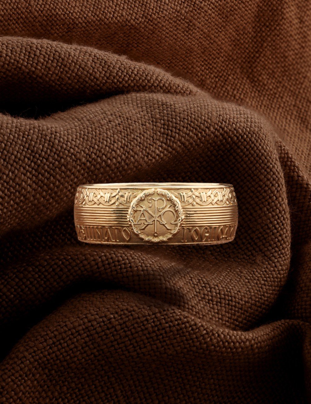 Кольцо из золота