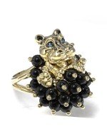 Кольцо из лимонного золота c эмалью и ониксом