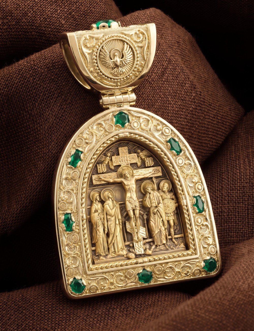 Образок из лимонного золота c эмалью и хризопразом