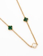 Колье из золота c малахитом и перламутром