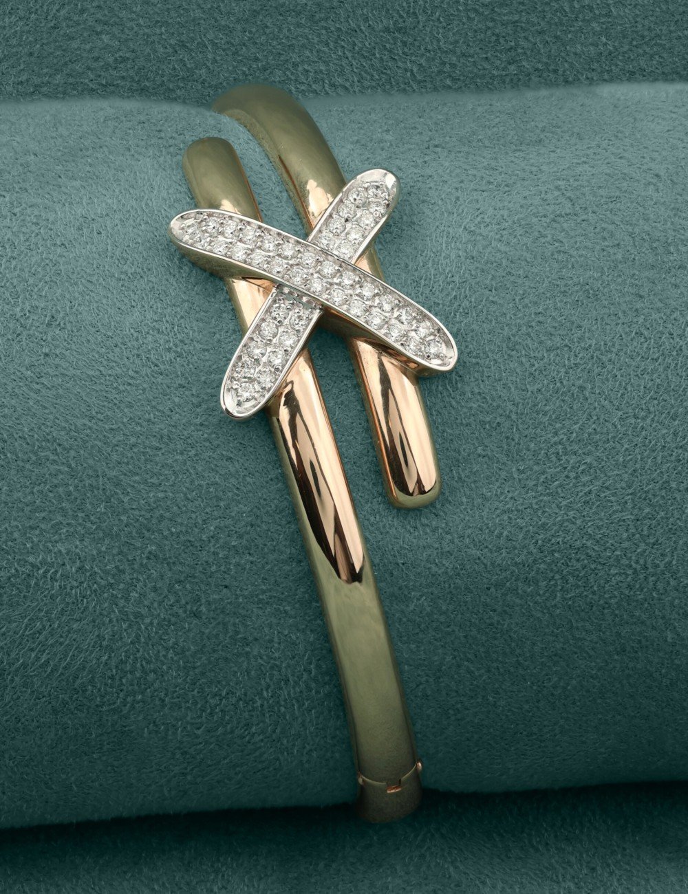 Браслет из золота c бриллиантами