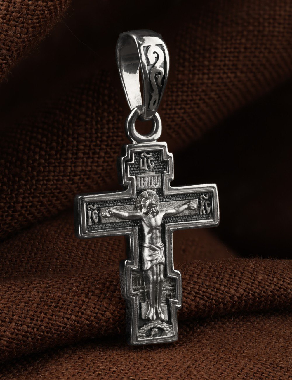 Крест из белого золота