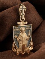 Образок из золота c эмалью