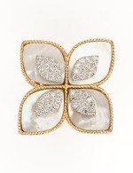 Кольцо из золота c бриллиантами и перламутром