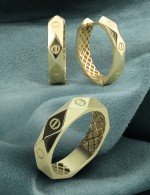 Серьги из лимонного золота