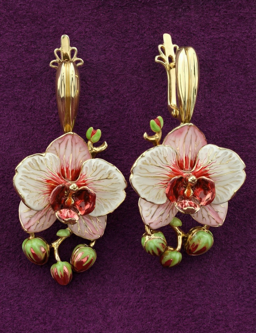 Серьги из лимонного золота c эмалью