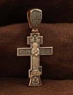 Крест из золота