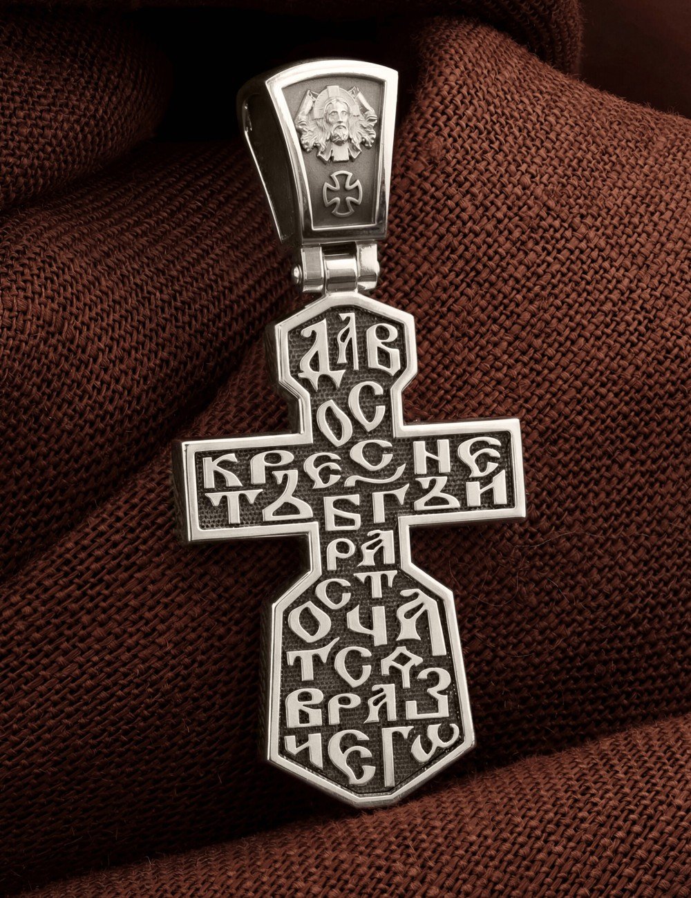 Крест из белого золота