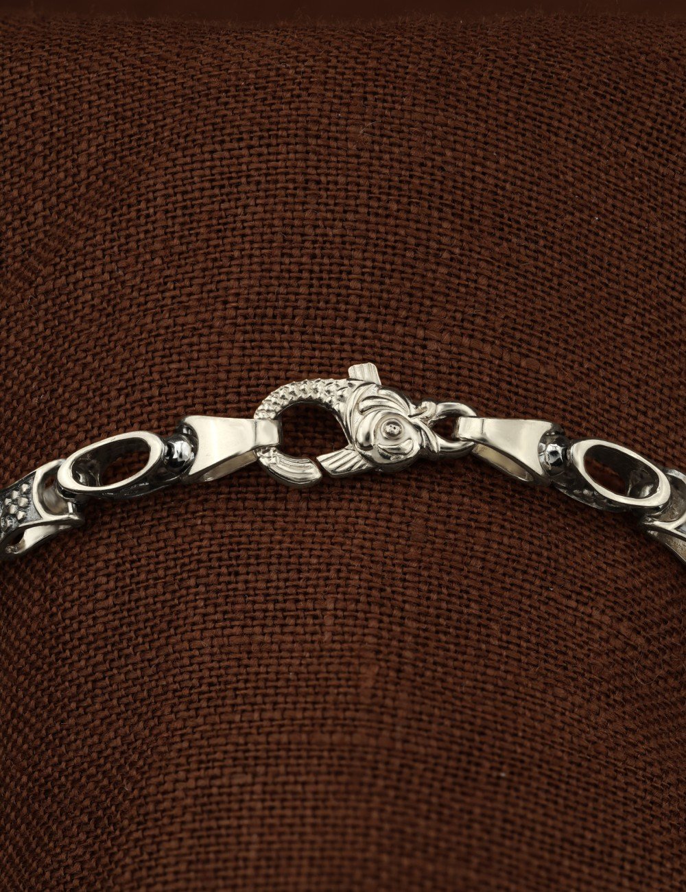 Цепь из белого золота