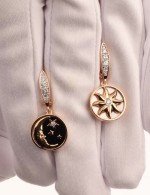 Серьги из золота c бриллиантами, ониксом и перламутром