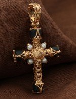 Крест из золота c ониксом и малахитом