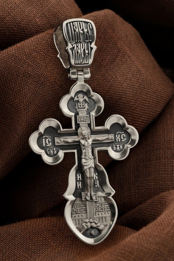 Крест из белого золота