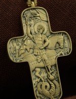 Крест из зелёного золота