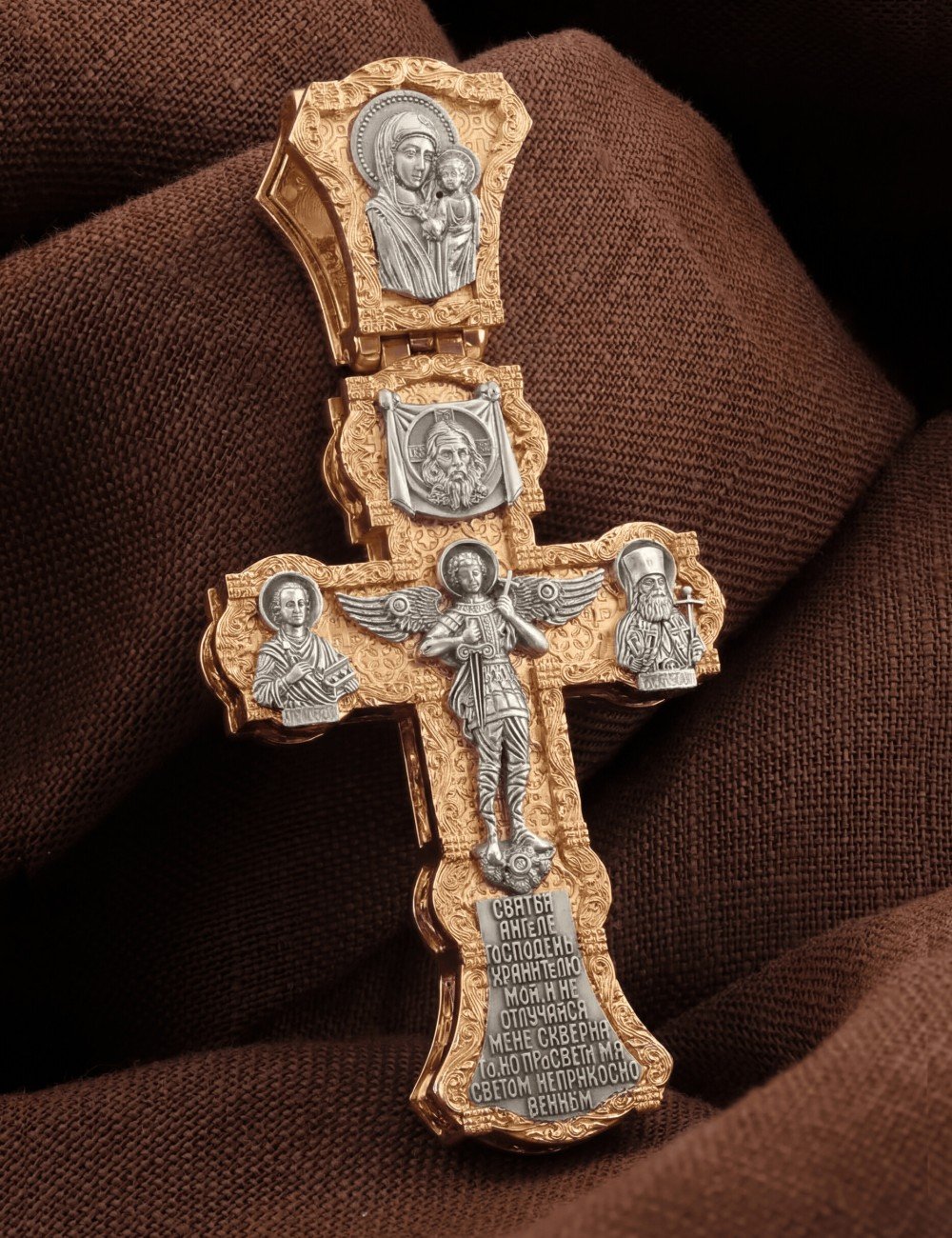 Крест из золота