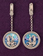 Серьги из белого золота c эмалью