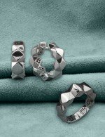 Кольцо из белого золота