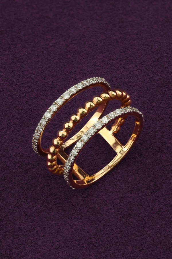 Кольцо из золота c бриллиантами