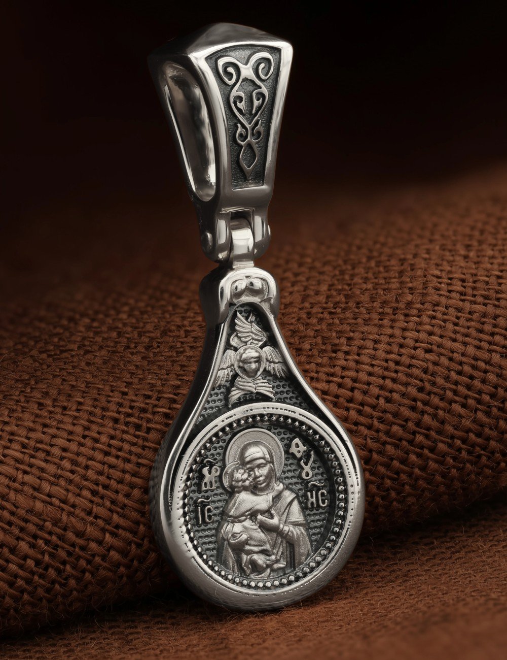 Образок из белого золота