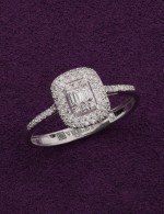 Кольцо из белого золота c бриллиантами