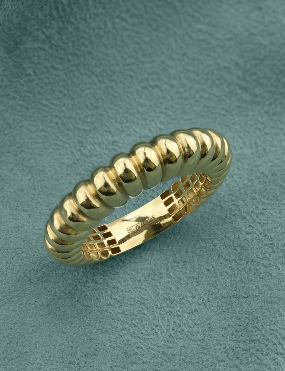 Кольцо из лимонного золота