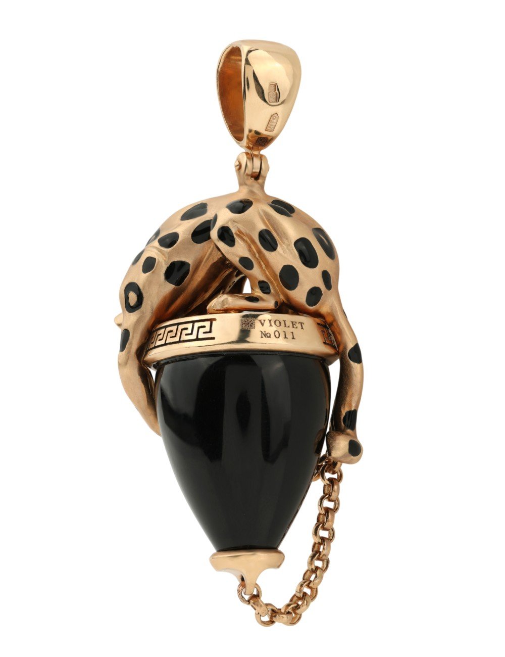 Подвеска из золота c эмалью и ониксом