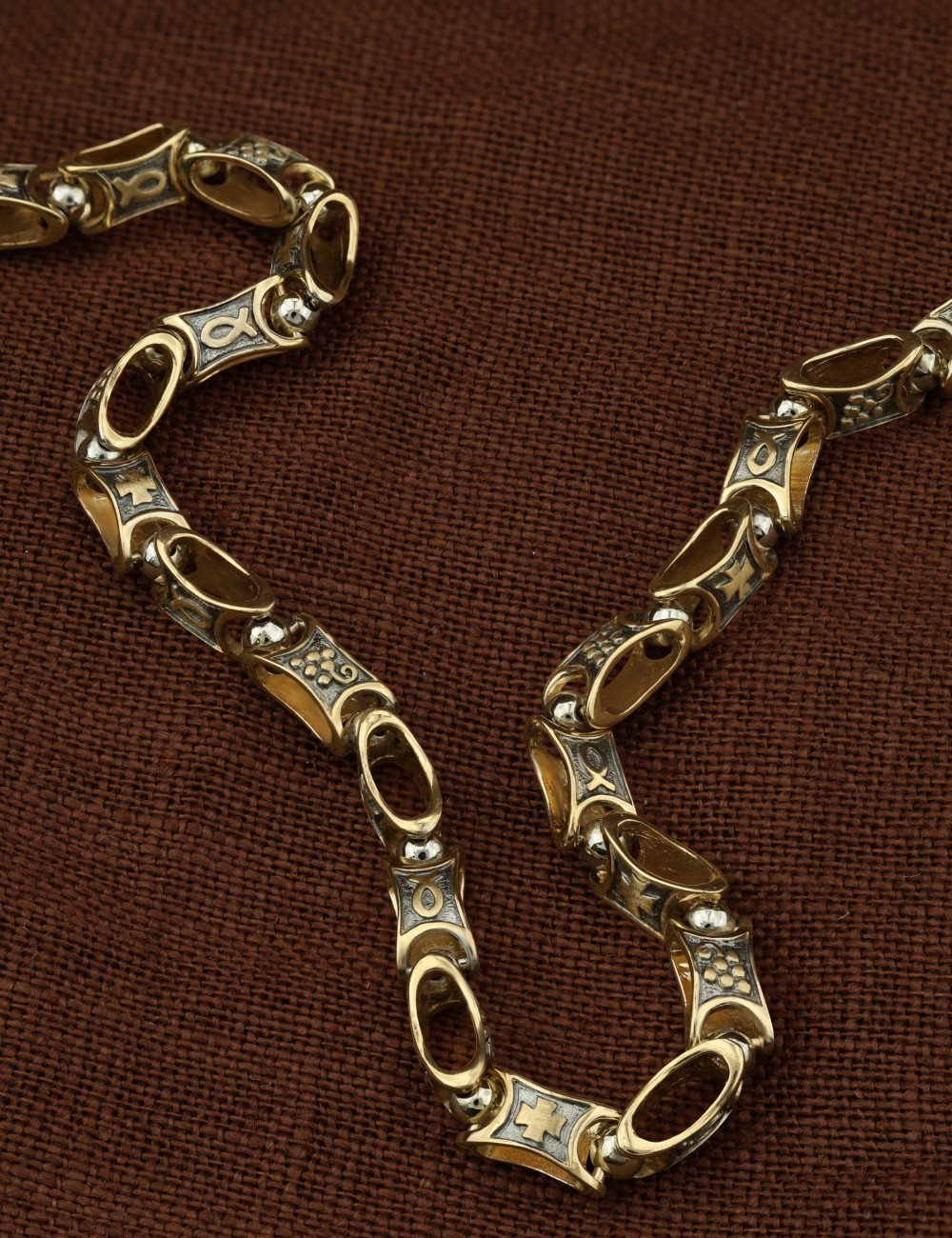 Цепь из лимонного золота