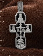 Крест из белого золота c ониксом
